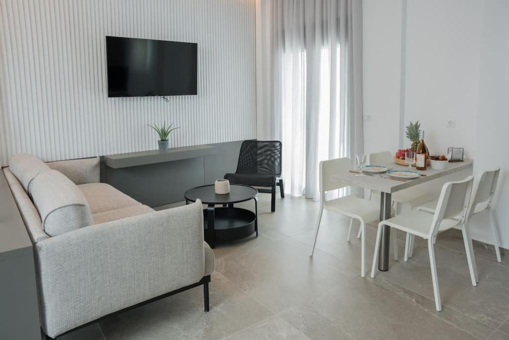 Minoas Suite The Sense Of Luxury Heraklion  Exterior photo